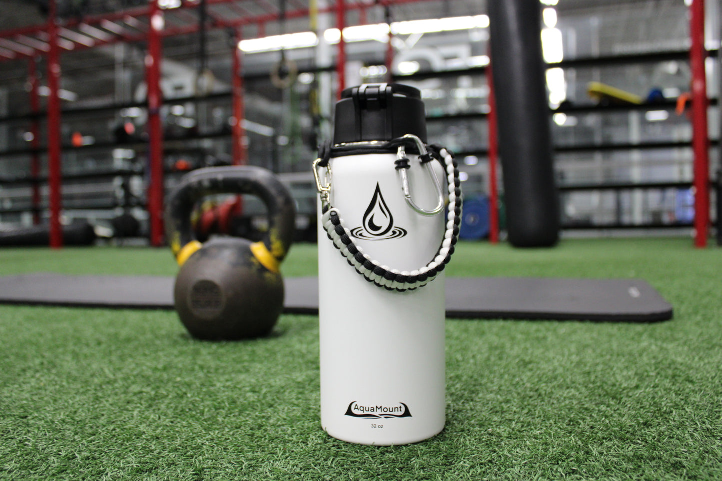 Aquamount™ Pro 32oz — Coastal White