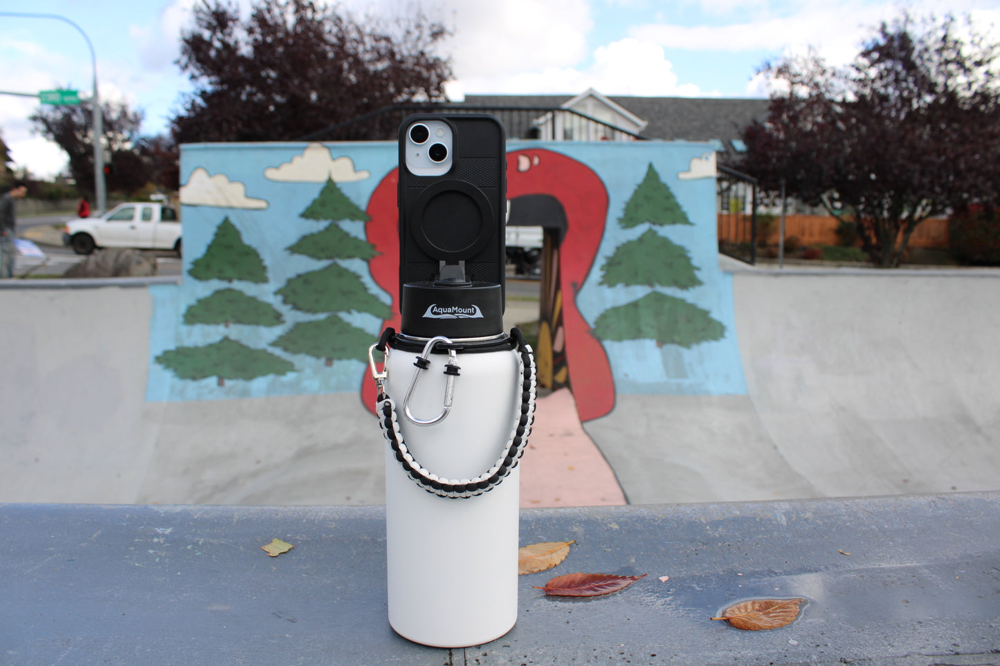 Aquamount™ Pro 32oz — Coastal White